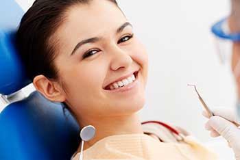 Cochrane Dental Centre | Teeth Cleanings